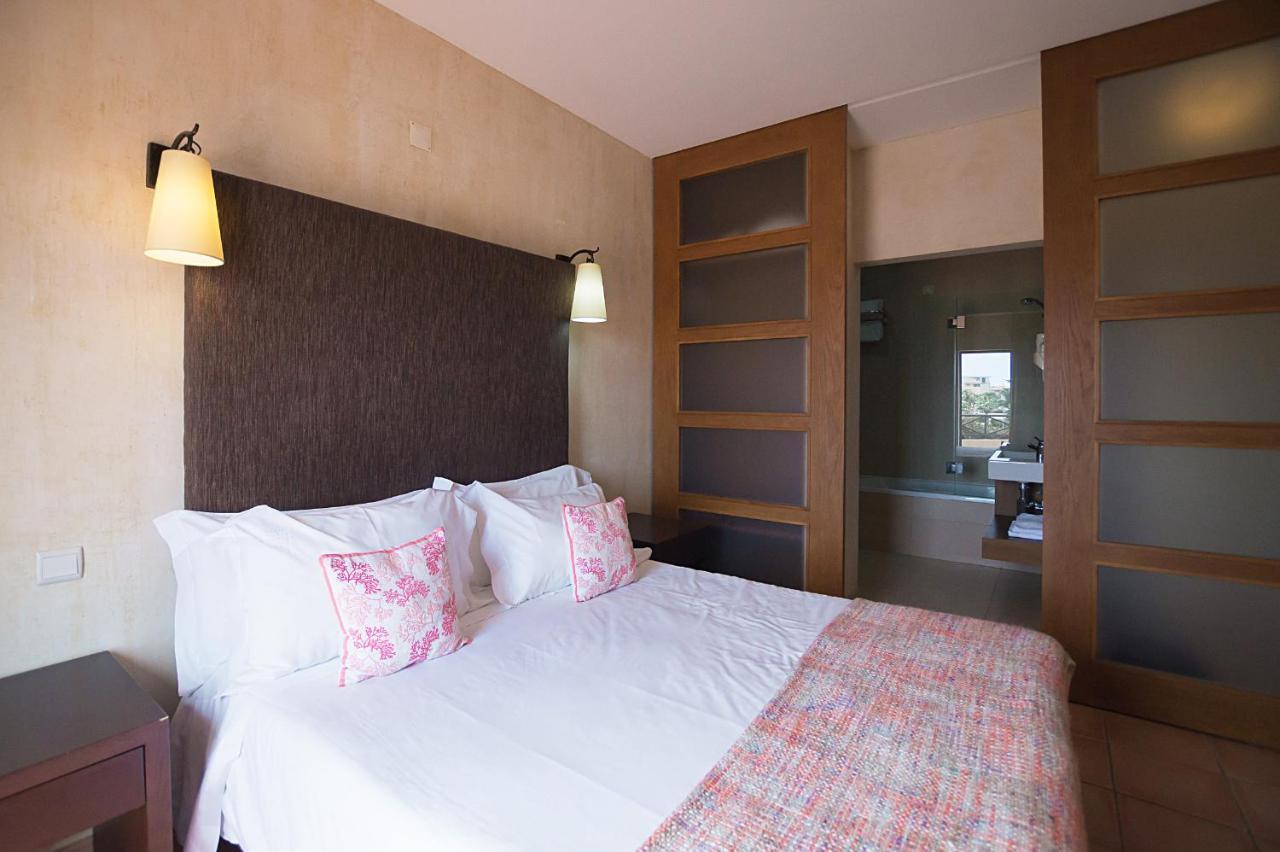 Hotel Parque Das Laranjeiras ヴィラモウラ エクステリア 写真