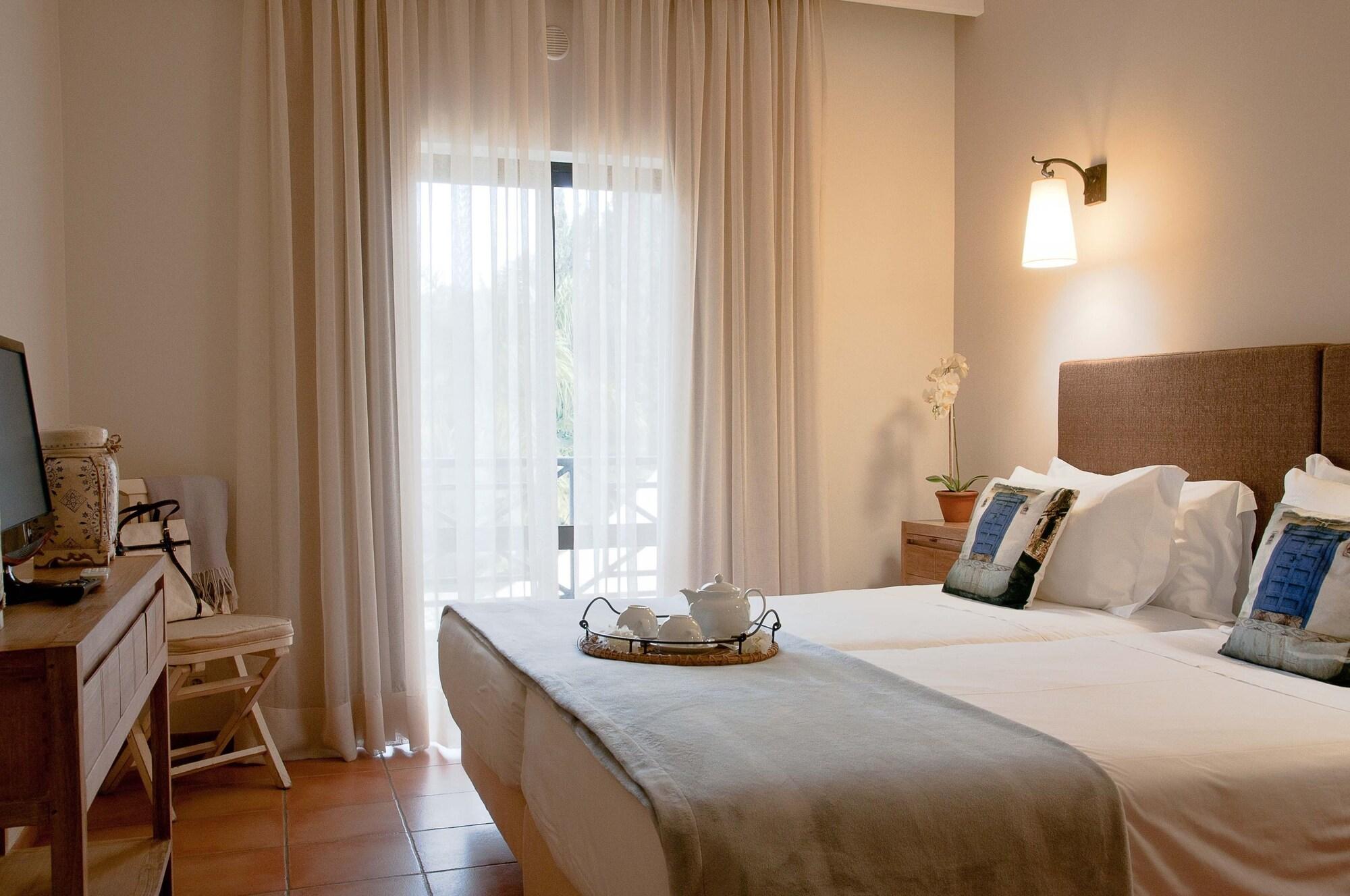 Hotel Parque Das Laranjeiras ヴィラモウラ エクステリア 写真
