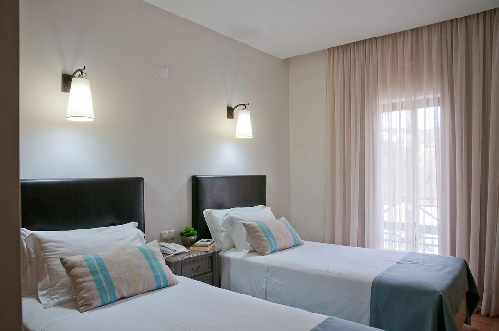 Hotel Parque Das Laranjeiras ヴィラモウラ エクステリア 写真