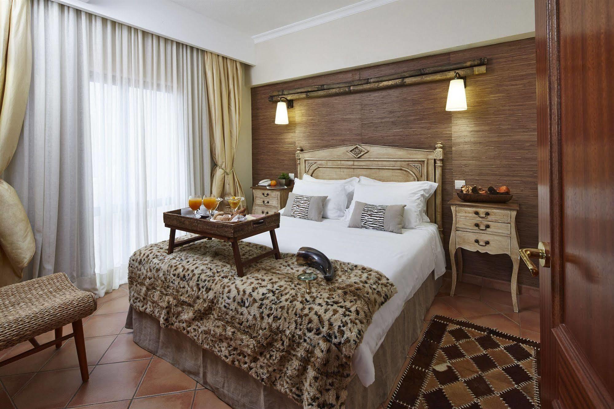 Hotel Parque Das Laranjeiras ヴィラモウラ エクステリア 写真